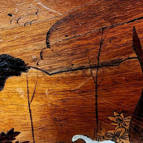 Vintage handmade oval Indian wooden plaque - Picture 6 of 12